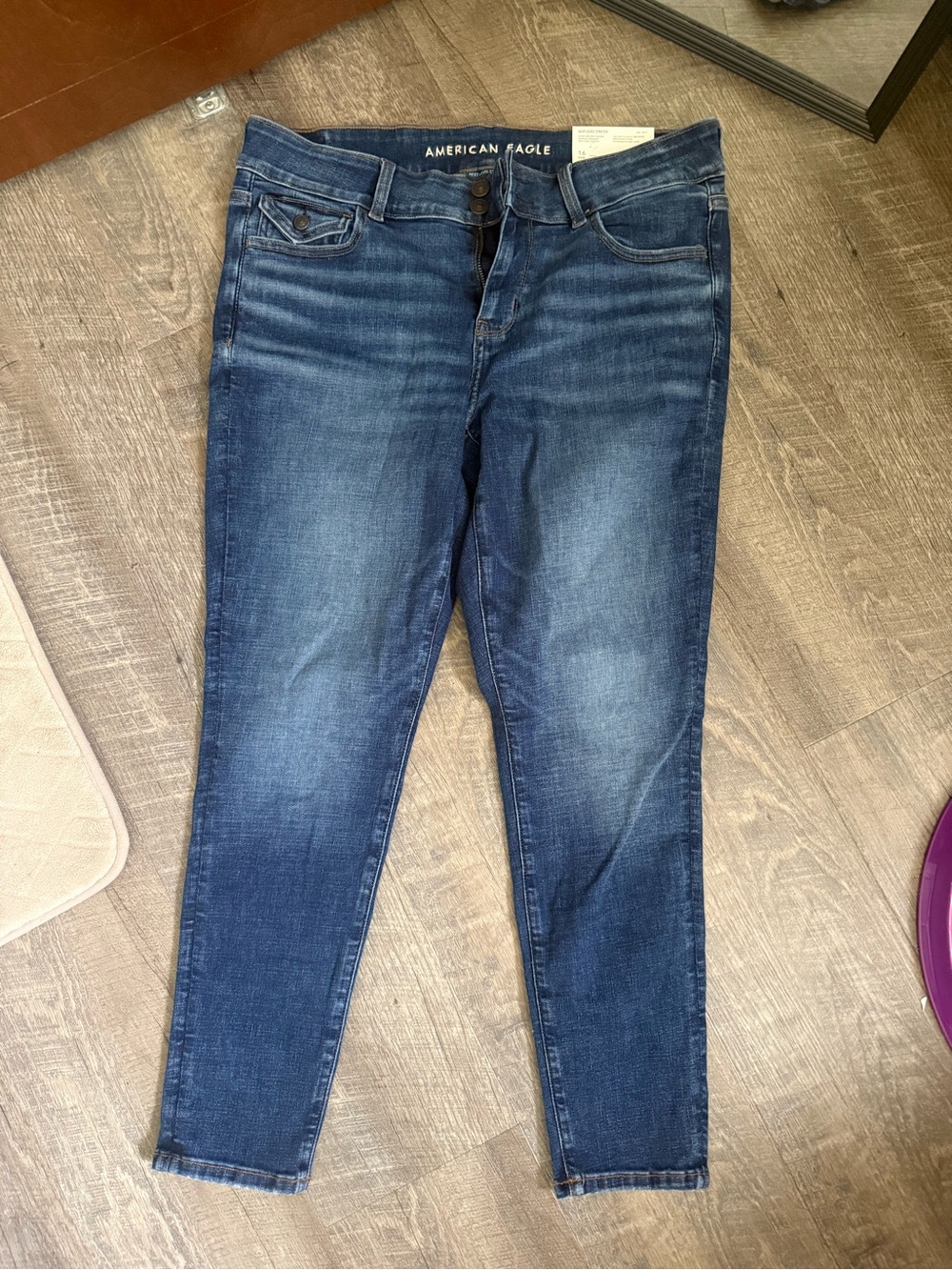 American Eagle Women's Super Low Rise Jegging Jeans - 16S